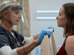 Como ‘The Pitt’ retratou com sensibilidade um exame de kit de estupro com a ajuda de especialistas Como 'The Pitt' retratou com sensibilidade um exame de kit de estupro com a ajuda de especialistas