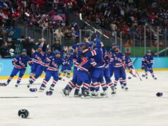 Como a equipe dos EUA lutou contra o caos, o nervosismo e as expectativas para ganhar o prêmio olímpico final Como a equipe dos EUA lutou contra o caos, o nervosismo e as expectativas para ganhar o prêmio olímpico final