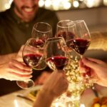 Como a geração Y e a geração Z estão mudando seus hábitos de beber nas saídas noturnas