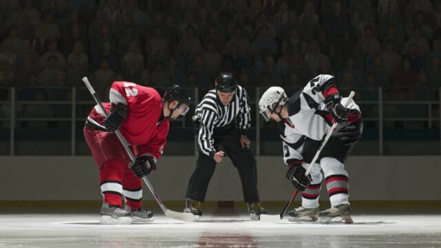 Como assistir Letônia x EUA no hóquei no gelo masculino online gratuitamente

