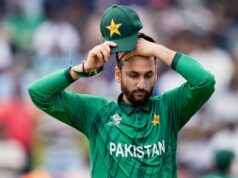 Como o Paquistão pode se classificar para a semifinal após a derrota da Nova Zelândia para a Inglaterra? Como o Paquistão pode se classificar para a semifinal após a derrota da Nova Zelândia para a Inglaterra?