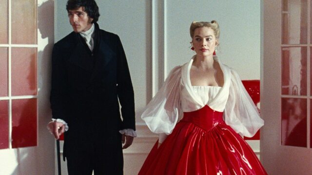 Como o filme 'O Morro dos Ventos Uivantes' de Emerald Fennell muda o romance de Emily Brontë, de mais sexo a personagens desaparecidos
