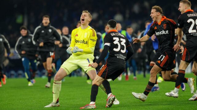 Como surpreende o Napoli e se classifica para as semifinais da Coppa Itália pela primeira vez em 40 anos
