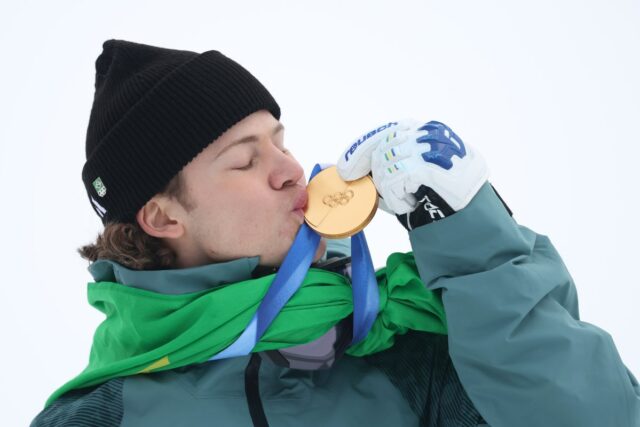 Contagem de medalhas olímpicas, dia 8: Brasil dança, Canadá ainda em busca do ouro
