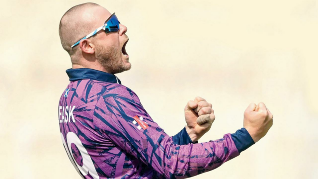 Copa do Mundo T20 2026: Michael versátil arrasa na vitória da Escócia sobre a Itália
