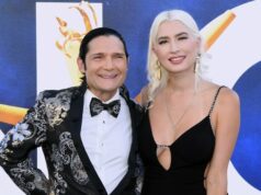 Corey Feldman finaliza o divórcio e pagará à ex-mulher US$ 100 mil em pensão alimentícia GettyImages-911203998-rosa-carey-hart