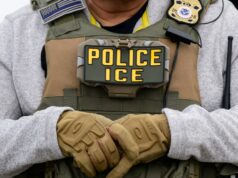 Cottom: ICE está observando você Cottom: ICE está observando você