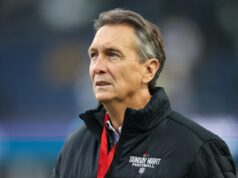 Cris Collinsworth, da NBC, envia mensagem aos fãs da NFL antes do Super Bowl 60 Cris Collinsworth, da NBC, envia mensagem aos fãs da NFL antes do Super Bowl 60