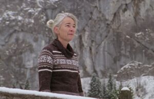 Crítica de ‘Forest High’: três mulheres escapam do barulho em um sedutor retiro nas montanhas de um filme Crítica de 'Forest High': três mulheres escapam do barulho em um sedutor retiro nas montanhas de um filme