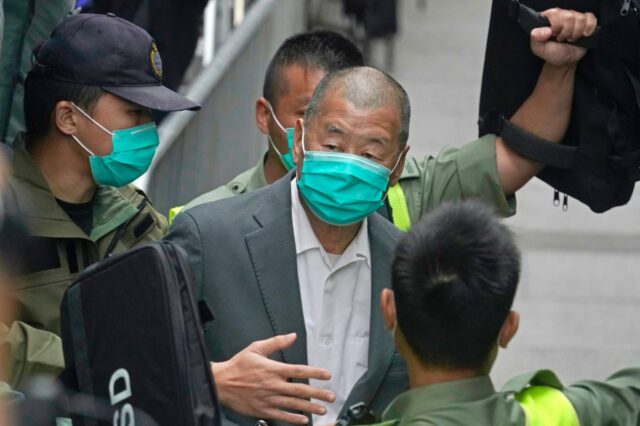 Crítico chinês e ex-magnata da mídia Jimmy Lai condenado a 20 anos em caso de segurança de Hong Kong
