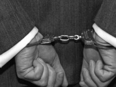 DOJ: Oficial da Igreja Luterana acusado de produzir pornografia infantil DOJ: Oficial da Igreja Luterana acusado de produzir pornografia infantil