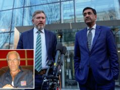 DOJ remove redações de alguns arquivos de Epstein em resposta a Massie, as reclamações de Khanna, os nomes dos co-conspiradores foram ocultados Esta foto sem data divulgada pelo Departamento de Justiça dos EUA mostra Jeffrey Epstein. (Departamento de Justiça dos EUA via AP)