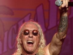 Dee Snider renuncia ao Twisted Sister devido a problemas de saúde, banda cancela turnê Dee Snider renuncia ao Twisted Sister devido a problemas de saúde, banda cancela turnê