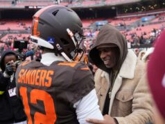 Deion Sanders diz que nunca treinará na NFL depois do drama de Shedeur O quarterback do Cleveland Browns, Shedeur Sanders (12), passa contra o Cincinnati Bengals.