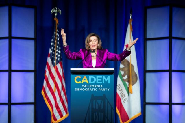 Democratas da Califórnia pregam ‘acessibilidade’ na convenção – depois de aumentar custos
