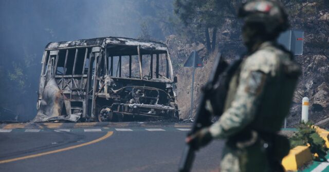Dezenas de soldados morreram em apreensão que matou líder do Dezenas de soldados morreram em apreensão que matou líder do cartel