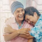 Dicas e como usar fraldas para adultos corretamente para idosos