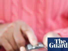 Diga-nos: como o desligamento da linha fixa no Reino Unido afetará você ou sua família? Diga-nos: como o desligamento da linha fixa no Reino Unido afetará você ou sua família?