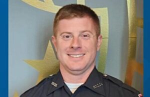 Diga o nome dele: Oficial Brian Elliott morto em cumprimento do dever Diga o nome dele: Oficial Brian Elliott morto em cumprimento do dever