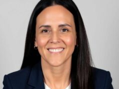 Disney contrata Tricia Wood como vice-presidente executiva e chefe de elenco Milo Manheim e Teagan Croft (Getty Images) Enrolados