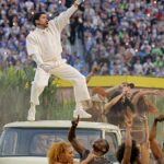 O show do intervalo de Bad Bunny aconteceu uma semana depois que ele fez história no Grammy ao ganhar o cobiçado prêmio de álbum do ano, marcando a primeira vez que foi para um álbum em espanhol.