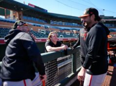 ‘Duas ervilhas em uma vagem’: Duas décadas depois da faculdade, Vitello, Tingler se reuniu com SF Giants 'Duas ervilhas em uma vagem': Duas décadas depois da faculdade, Vitello, Tingler se reuniu com SF Giants