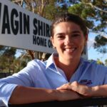 É tudo sobre a promoção de ovelhas e lã para esta jovem arma enérgica