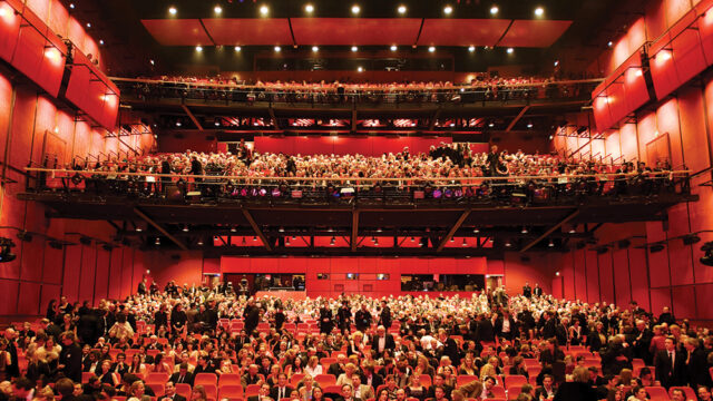 EFM de Berlim começa com histórias de amor guiadas por Berlin Film Festival Palast Placeholder