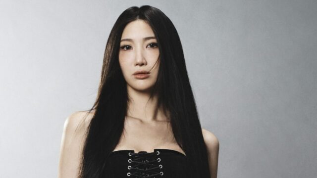 EJAE lança novo hino Heartbreak ‘Time After Time’
