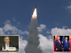 EUA acusam China de testes secretos de armas nucleares enquanto pedem acordo mais amplo de controle de armas Thomas DiNanno, subsecretário de Estado para o controlo de armas e segurança internacional, discursando numa conferência.