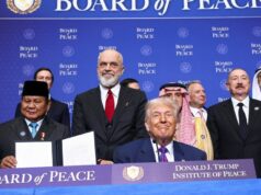 EUA pagam cerca de US$ 160 milhões para quase US$ 4 bilhões em taxas da ONU EUA pagam cerca de US$ 160 milhões para quase US$ 4 bilhões em taxas da ONU