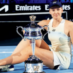 Elena Rybakina surpreende Aryna Sabalenka e conquista o título do Aberto da Austrália
