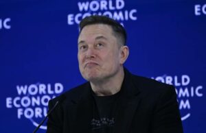 Elon Musk adverte que a América irá ‘1.000%’ à falência, ‘falhará como país’ devido a dívidas absurdas – proteja suas finanças Elon Musk discursa durante a Reunião Anual do Fórum Econômico Mundial em Davos.