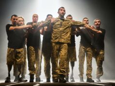 Em Kiev, cansada da guerra, veteranos ucranianos feridos transformam poesia épica em testemunho vivo Em Kiev, cansada da guerra, veteranos ucranianos feridos transformam poesia épica em testemunho vivo