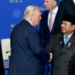 Em frente a Prabowo, Trump elogia o plano da Indonésia de enviar tropas do TNI para Gaza
