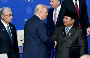 Em frente a Prabowo, Trump elogia o plano da Indonésia de enviar tropas do TNI para Gaza Em frente a Prabowo, Trump elogia o plano da Indonésia de enviar tropas do TNI para Gaza