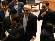 Embaixador iraniano na ONU chama ataques EUA-Israelenses de “crime de guerra” Embaixador iraniano na ONU chama ataques EUA-Israelenses de “crime de guerra”