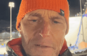 Emissora das Olimpíadas aborda o momento do ‘microfone quente’ durante a final do snowboard masculino Feature Olympics 2607 Us Weekly Cover Digital