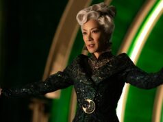 Enquanto Michelle Yeoh recebe sua estrela na Calçada da Fama de Hollywood, aqui estão cinco filmes para assistir Enquanto Michelle Yeoh recebe sua estrela na Calçada da Fama de Hollywood, aqui estão cinco filmes para assistir