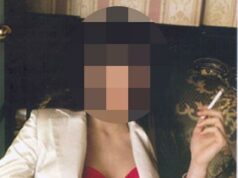 Epstein levou uma jovem modelo romena ‘muito fofa’ para um jantar privado no Palácio de Buckingham para Andrew Mountbatten-Windsor E-mails bombásticos revelam como Andrew entreteve Epstein e quatro mulheres, incluindo a modelo de Bucareste (foto) e outra da Rússia, no palácio enquanto a rainha Elizabeth estava em Balmoral