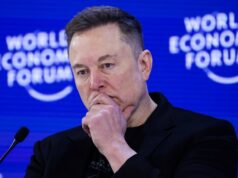 Escritório X de Musk em Paris invadido pela polícia em meio a crescente escrutínio na Europa O exterior do edifício que abriga os escritórios da X. A polícia de Paris focada no crime cibernético revistou os escritórios da empresa de mídia social em relação a uma investigação sobre o conteúdo da X e seu chatbot de IA, Grok.