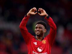 Especialistas do MUTV elogiam a estrela do Man Utd que é ‘pesadelo para os defensores’, veredicto sobre possível mudança de posição Amad comemora no final da partida