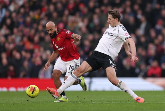 Esqueça Amad, Michael Carrick está desencadeando a parceria devastadora de Casemiro comemora com seus companheiros durante a partida de futebol da Premier League entre Manchester United e Fulham, em Old Trafford, em Manchester, Inglaterra, em 2026.