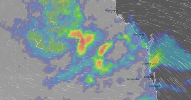 Grandes partes de Queensland estão em alerta para chuvas fortes e subidas rápidas dos rios.