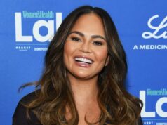 Estamos copiando a fórmula de roupa chique de Chrissy Teigen para o escritório conjunto de salão