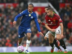 Estrela da Premier League diz que o técnico que está ligado ao Man Utd é na verdade “muito bom nos detalhes” Roberto De Zerbi no banco de reservas enquanto o Marselha enfrenta o Bayeux FC na Copa da França