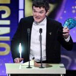 Estrela de 'I Swear', Robert Aramayo, em estado de choque após ser nomeado melhor ator pelo BAFTA, em vez de Leonardo DiCaprio e Timothée Chalamet: 'Honestamente, não posso acreditar que ganhei'