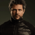 Estrela de 'I'm Still Here' Selton Mello seguirá Hollywood Bow em 'Anaconda' com 'I Don't Even Know Who I Was' de João Paulo Miranda Maria para Les Valseurs (EXCLUSIVO)