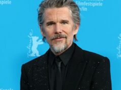 Ethan Hawke sobre se as estrelas deveriam falar sobre política: ‘O último lugar que você provavelmente quer procurar’ é um ‘grupo de artistas bêbados e com jet lag’ Ethan Hawke sobre se as estrelas deveriam falar sobre política: 'O último lugar que você provavelmente quer procurar' é um 'grupo de artistas bêbados e com jet lag'