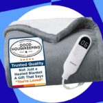 Um cobertor aquecido Bedsure cinza com display remoto